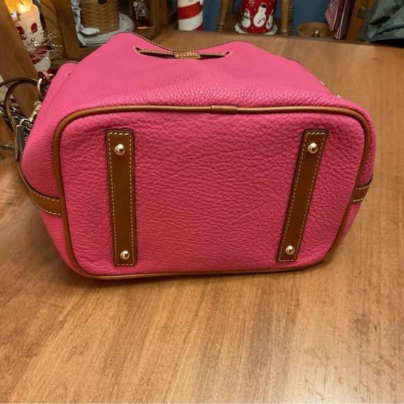 Dooney & Bourke Hot Pink Leather Drawstring Bucket Bag NEW - Picture 3 of 8